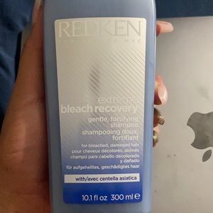 Extreme Bleach Recovery Shampoo